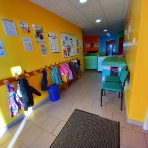 Les pitchouns - Crèche Les 4 Saisons à Sausseuzemare - Entrée de la crèche